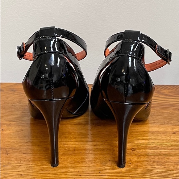 Via Spaga Black Patton Leather Heels - Picture 4 of 9